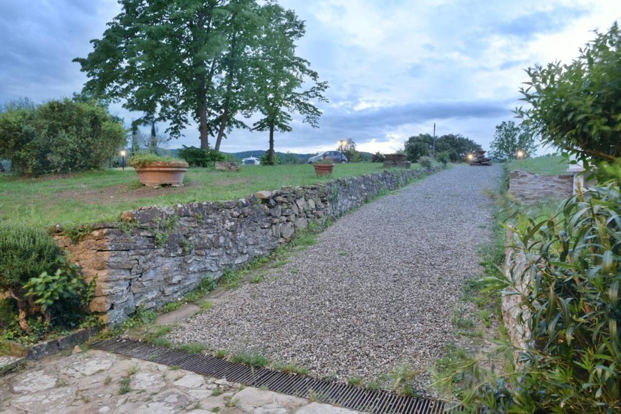 Agriturismo I Poggilunghi Чивителла-ин-Валь-ди-Кьяна Экстерьер фото