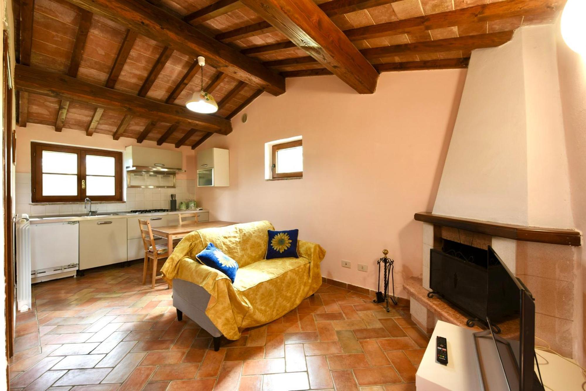 Agriturismo I Poggilunghi Чивителла-ин-Валь-ди-Кьяна Экстерьер фото